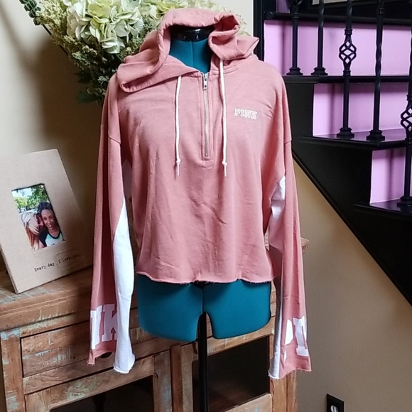 New PINK VS Hooded Crop Pullover - SZ L - Picture 1 of 8